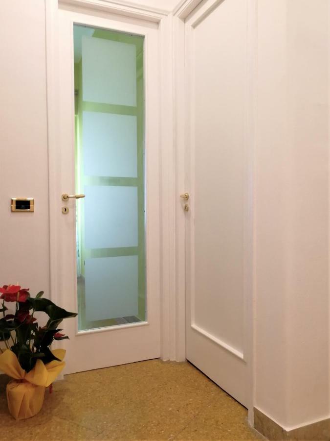 פלרמו Elera Holiday Apartment מראה חיצוני תמונה