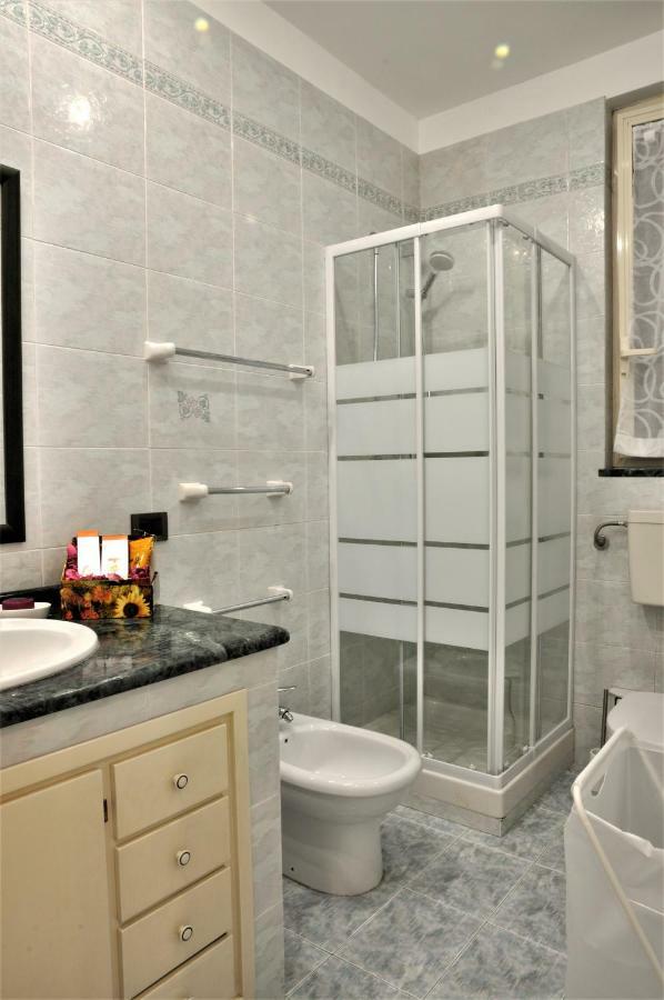 פלרמו Elera Holiday Apartment מראה חיצוני תמונה