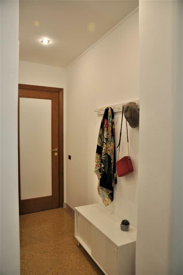 פלרמו Elera Holiday Apartment מראה חיצוני תמונה