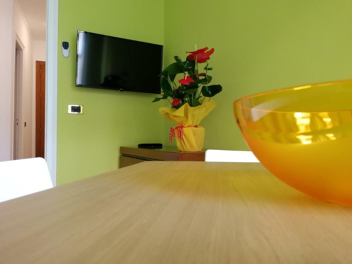 פלרמו Elera Holiday Apartment מראה חיצוני תמונה