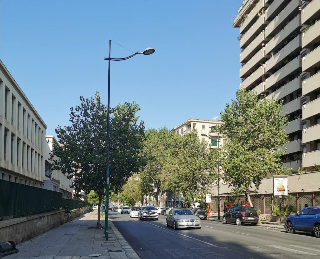 פלרמו Elera Holiday Apartment מראה חיצוני תמונה